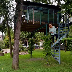 La Casa Sull'albero Bed & Breakfast